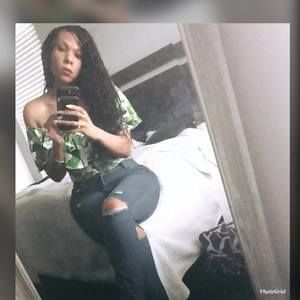 Meet your Posher, Debra